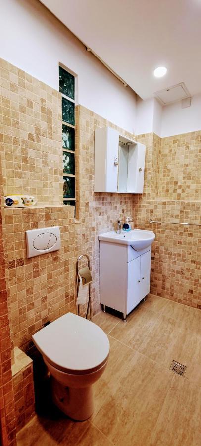 Apartamento Alt Studio Bucarest Exterior foto