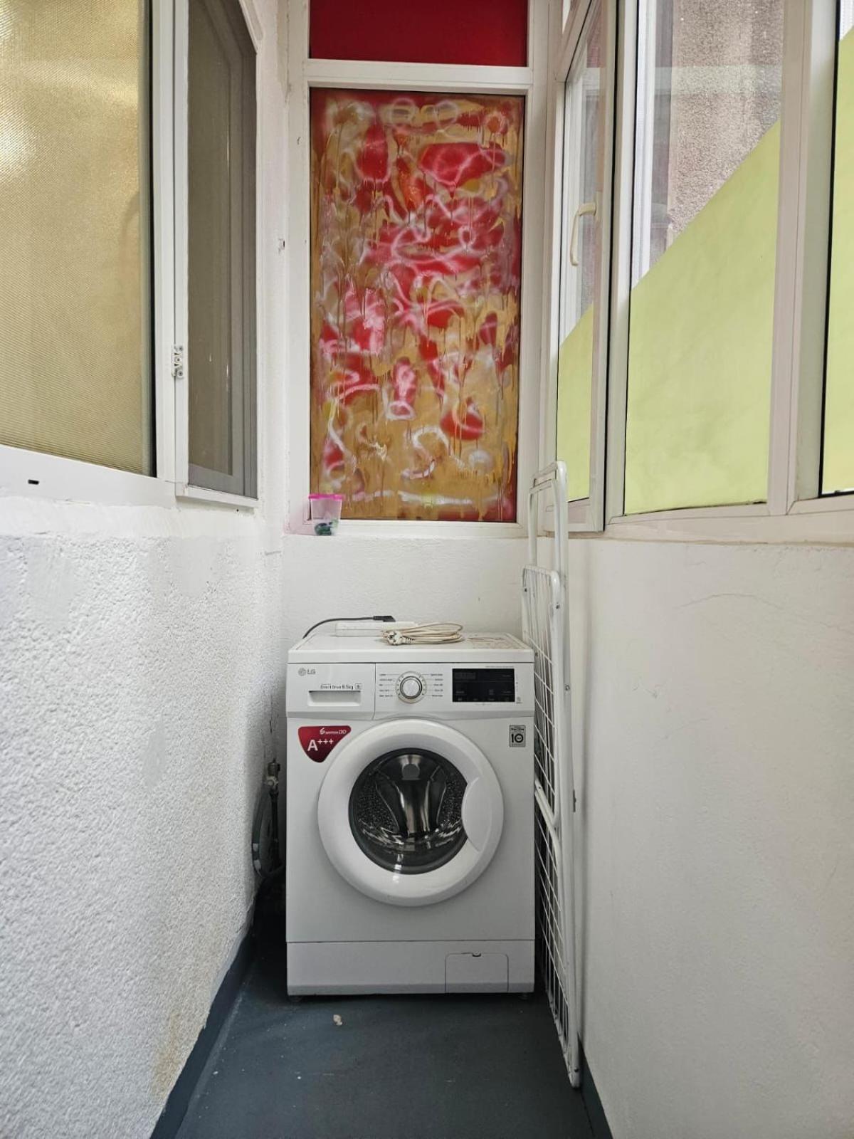 Apartamento Alt Studio Bucarest Exterior foto