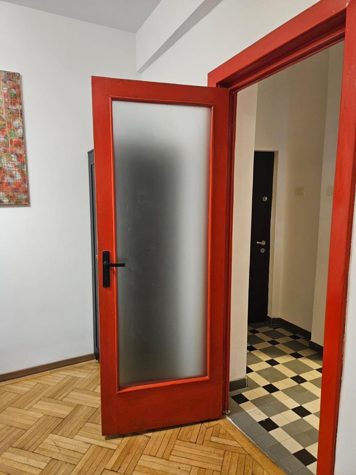 Apartamento Alt Studio Bucarest Exterior foto